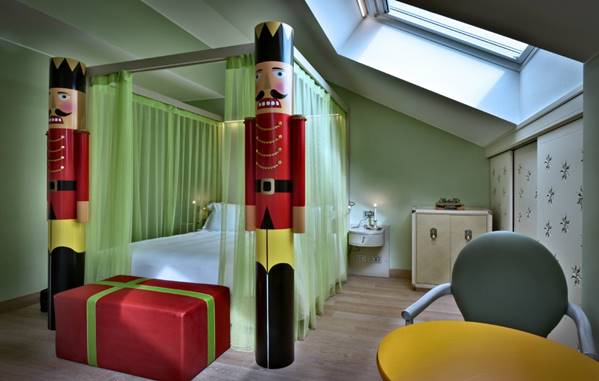 Chateau Monfort 2 Chateau Monfort 2